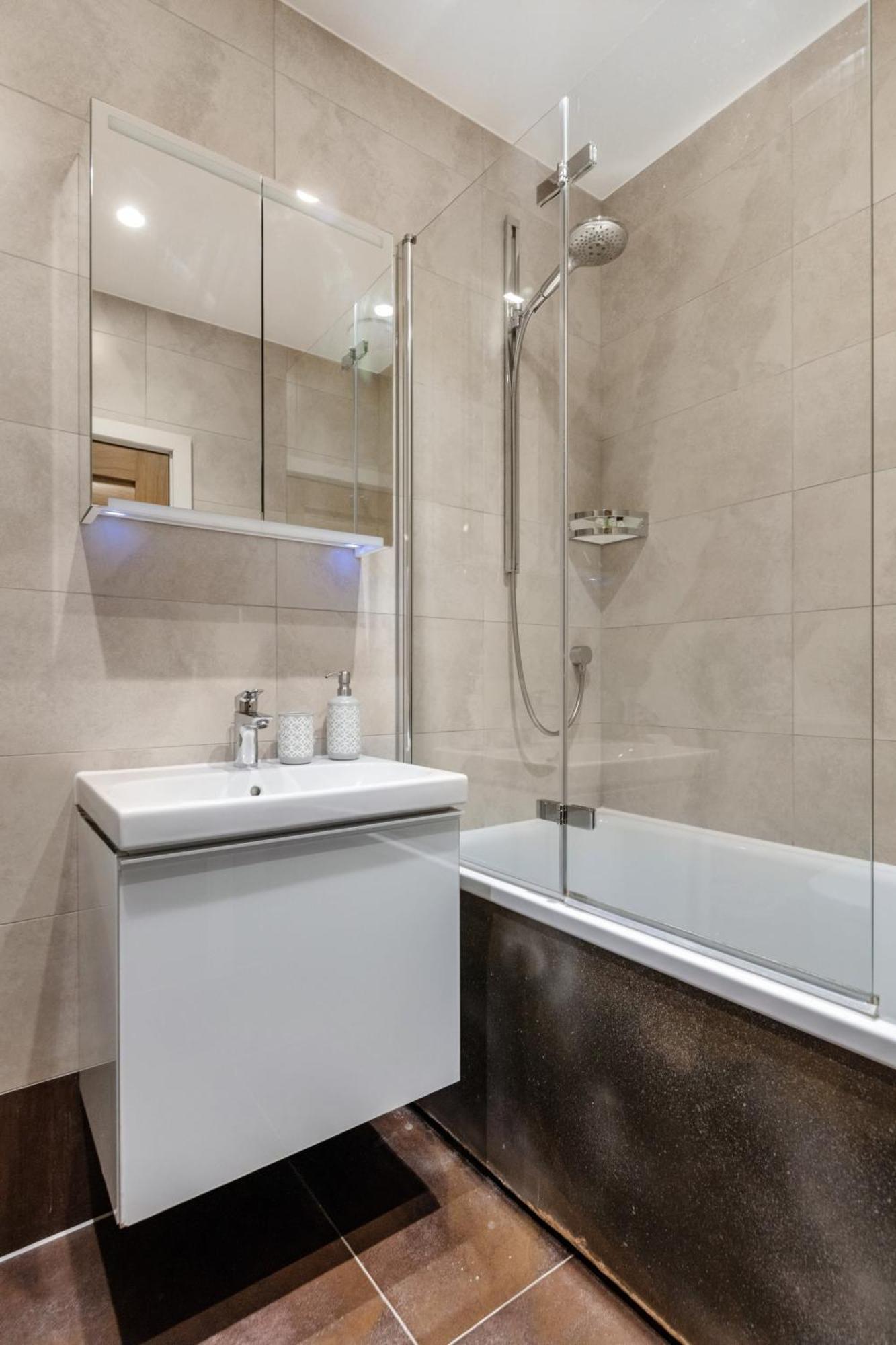 Apartamento 2br In Soho - Charlotte Street - Cityapartmentstay Londres